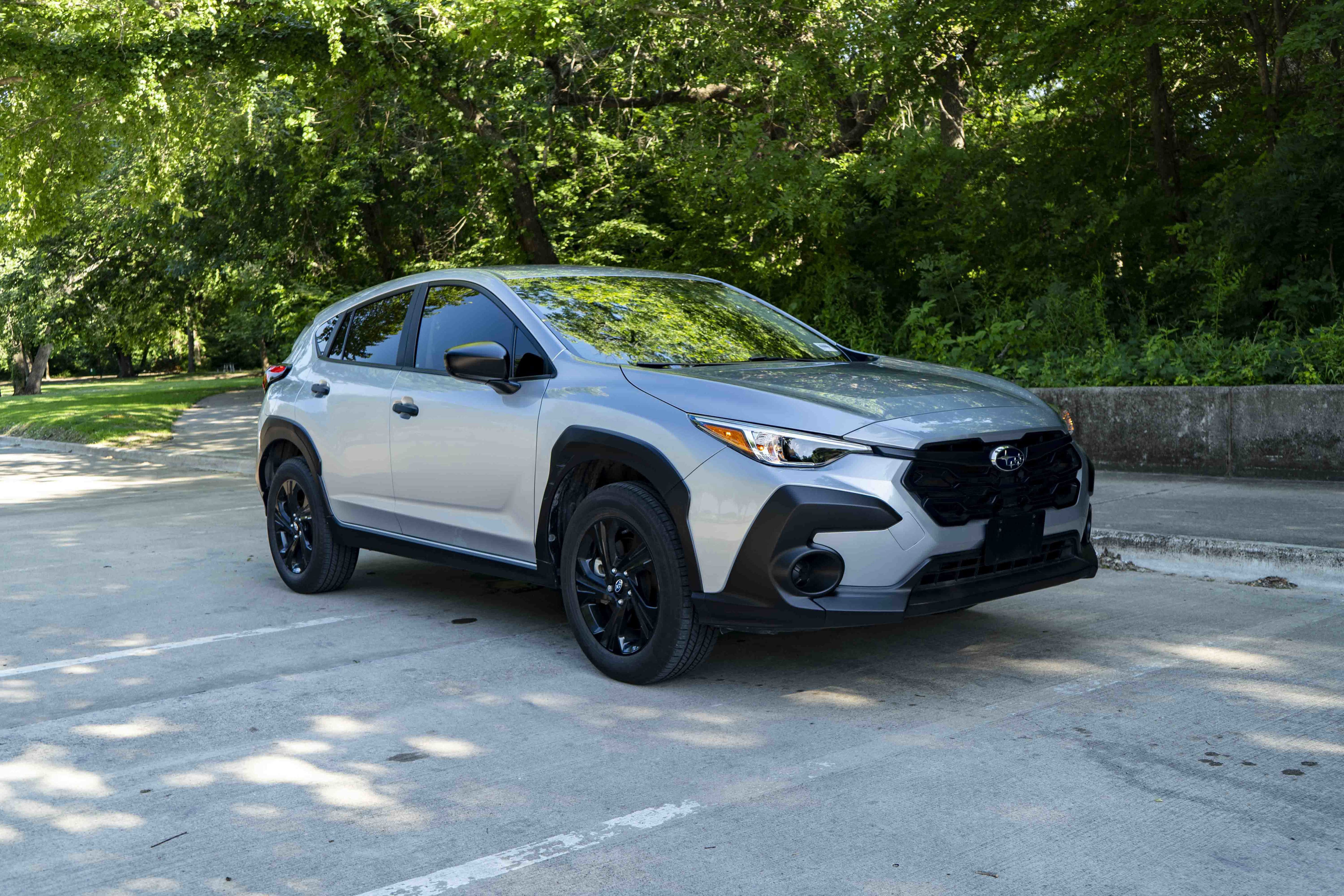 Used 2024 Subaru Crosstrek 2.0i AWD/4WD image 2