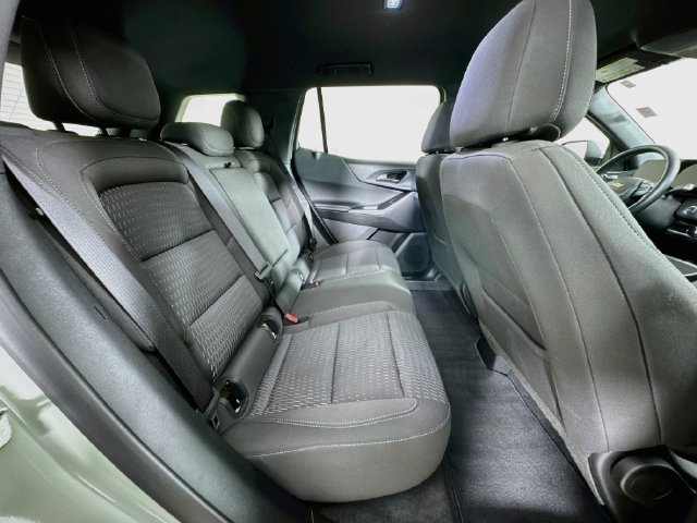 Used 2026 Chevrolet Equinox LT AWD/4WD image 27