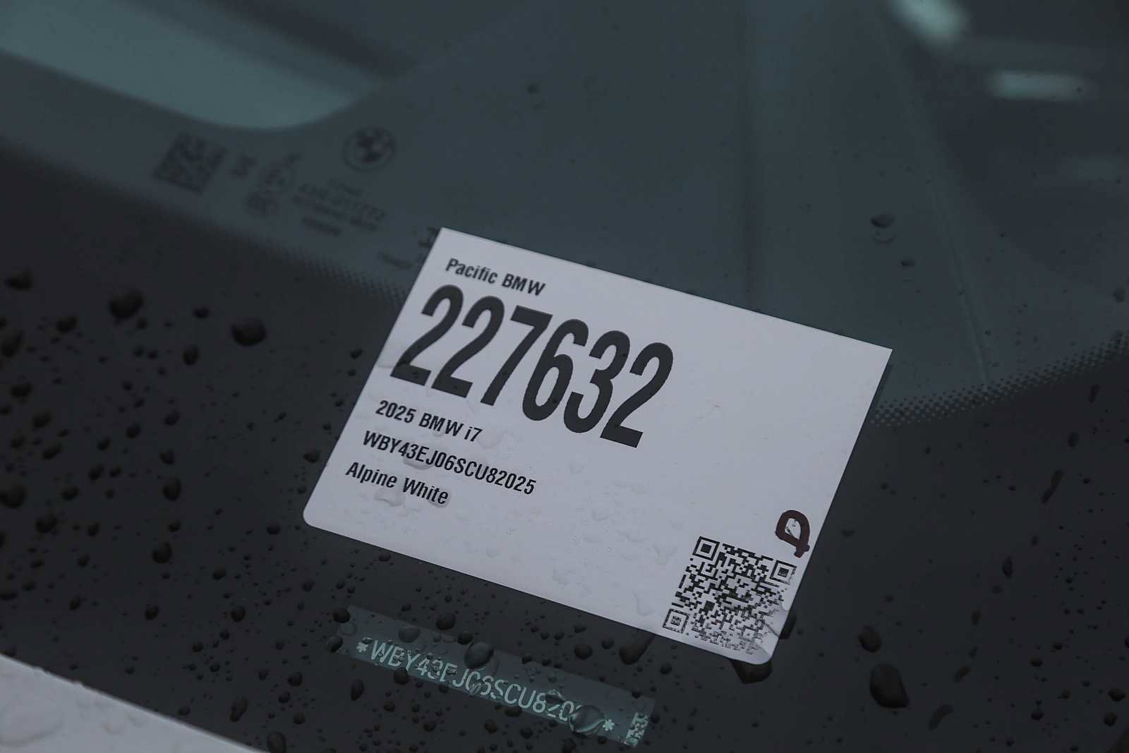 Used 2025 BMW i7 eDrive50 w/ M Sport Package image 24