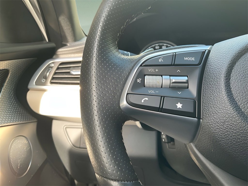 Used 2023 Genesis G70 2.0T w/ Sport Prestige Package image 27