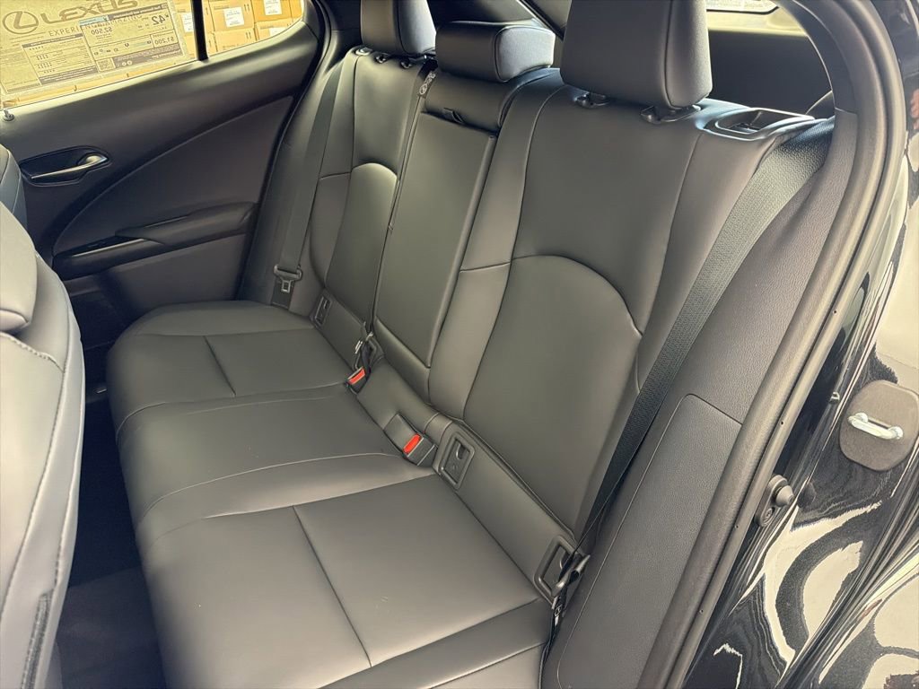 New 2026 Lexus UX 300h AWD image 17