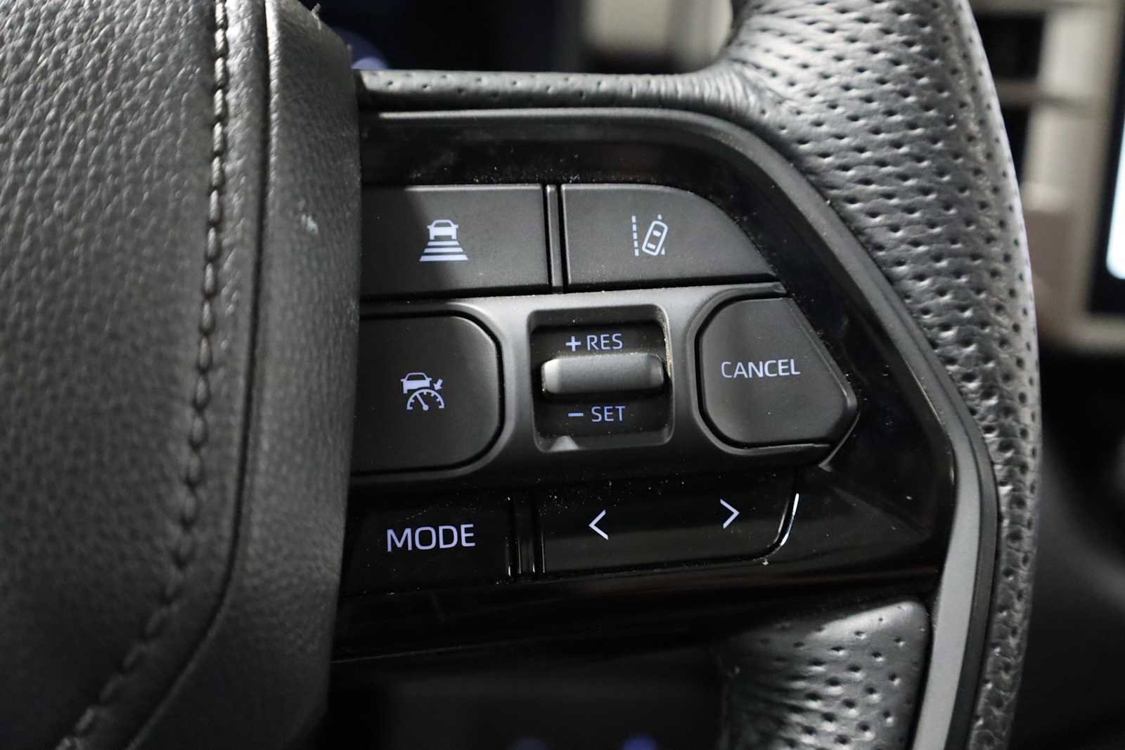 Used 2024 Toyota Sequoia Platinum image 25