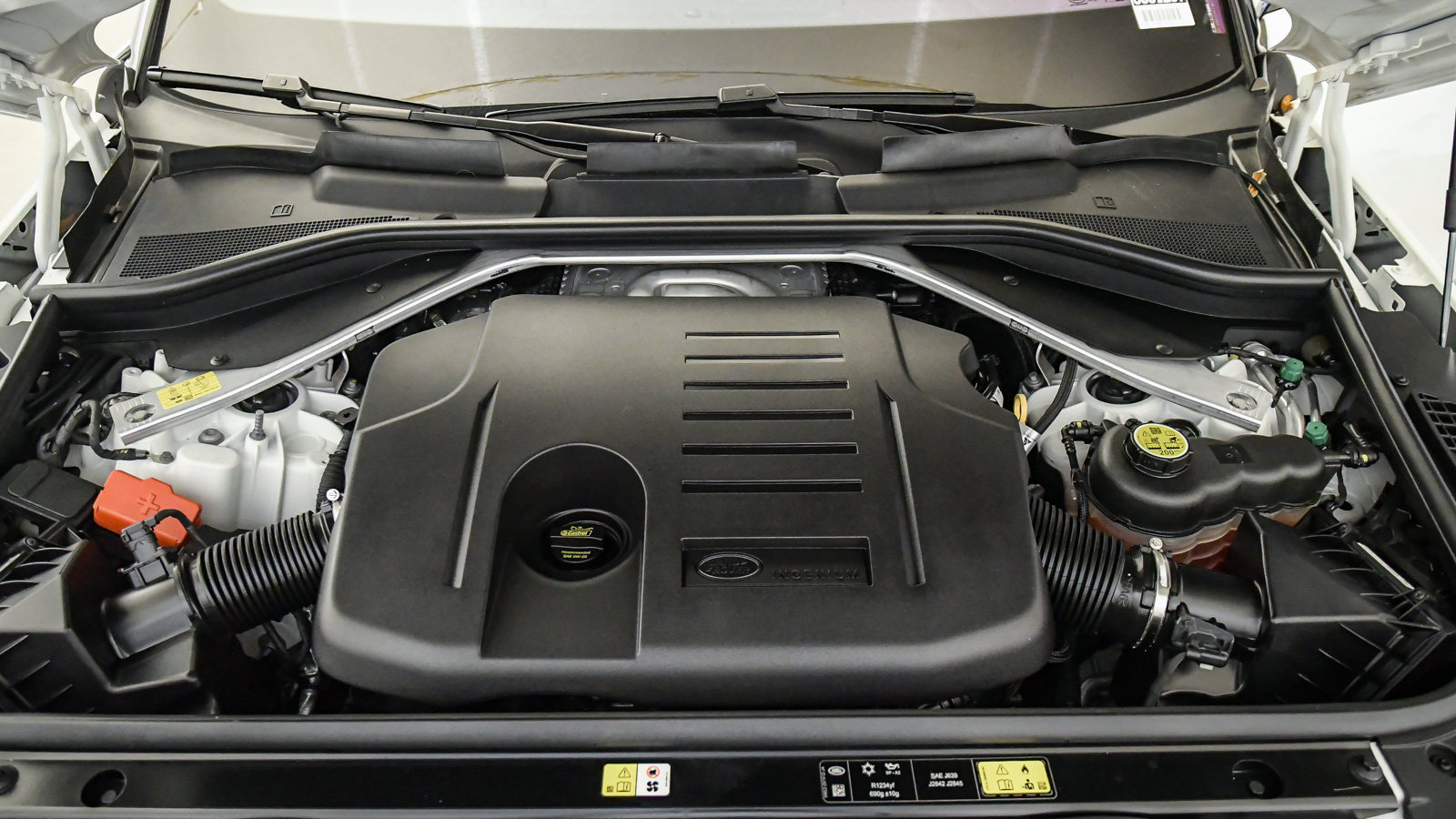 Used 2023 Land Rover Range Rover Sport SE AWD/4WD image 29