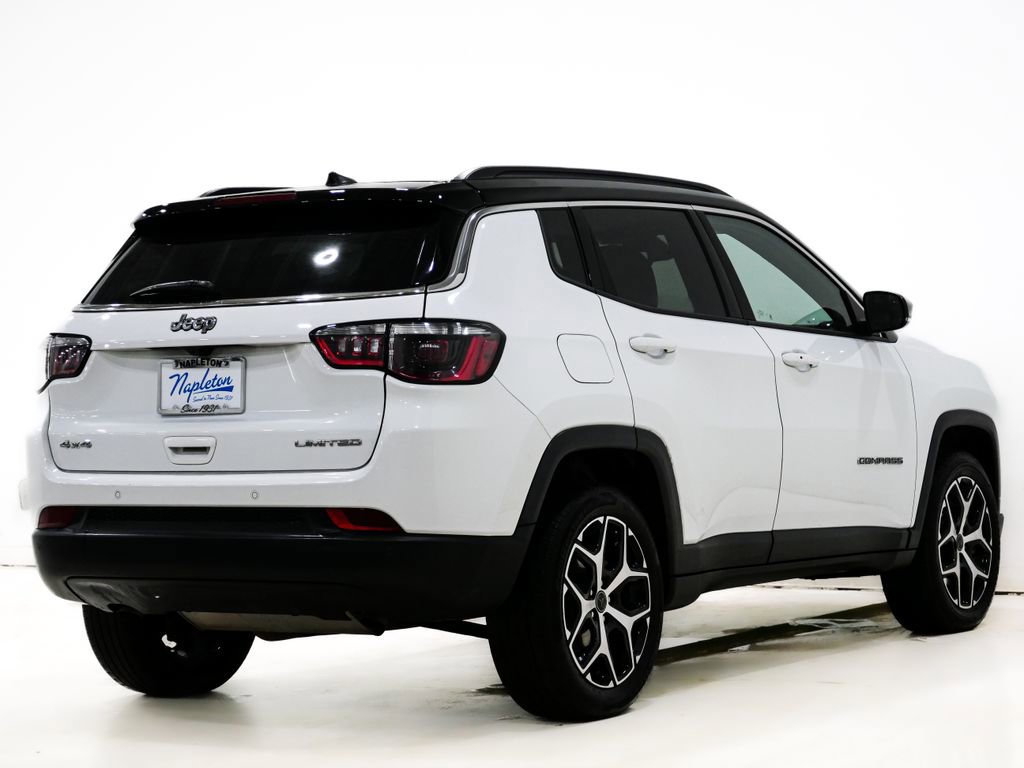 Used 2025 Jeep Compass Limited AWD/4WD image 6