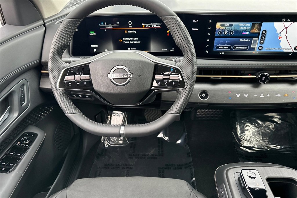 New 2025 Nissan Ariya FWD image 12