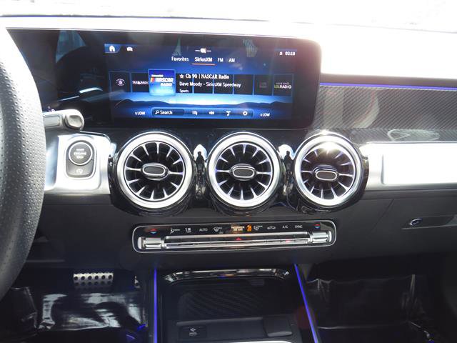 Used 2025 Mercedes-Benz GLB 35 AMG 4MATIC image 14