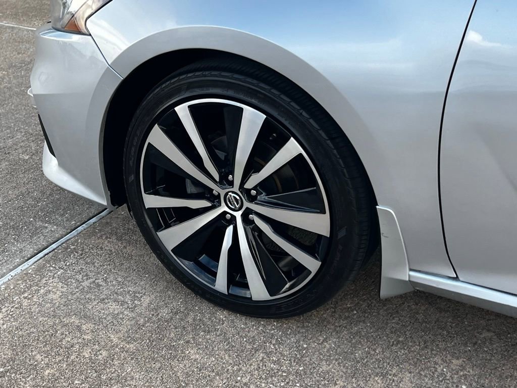 Used 2022 Nissan Altima 2.5 SR image 32