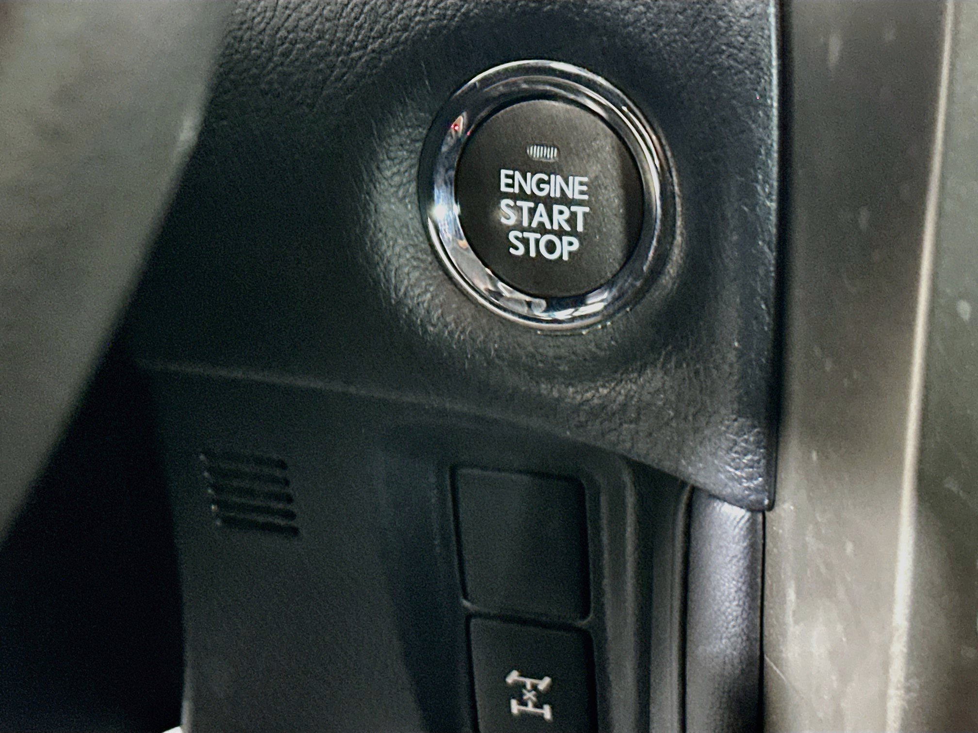 Used 2016 Lexus GX 460 w/ Navigation Package AWD/4WD image 20