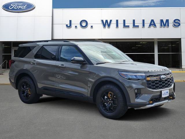 Used 2026 Ford Explorer Tremor w/ Tremor Ultimate Package AWD/4WD image 1