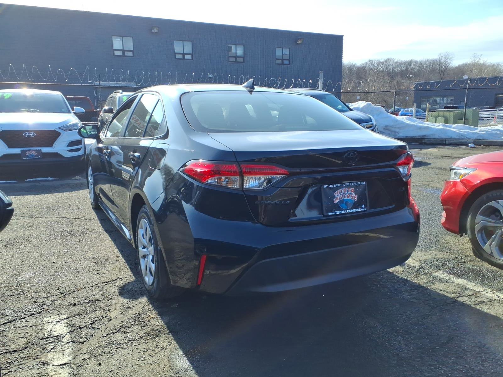Certified 2023 Toyota Corolla LE image 4