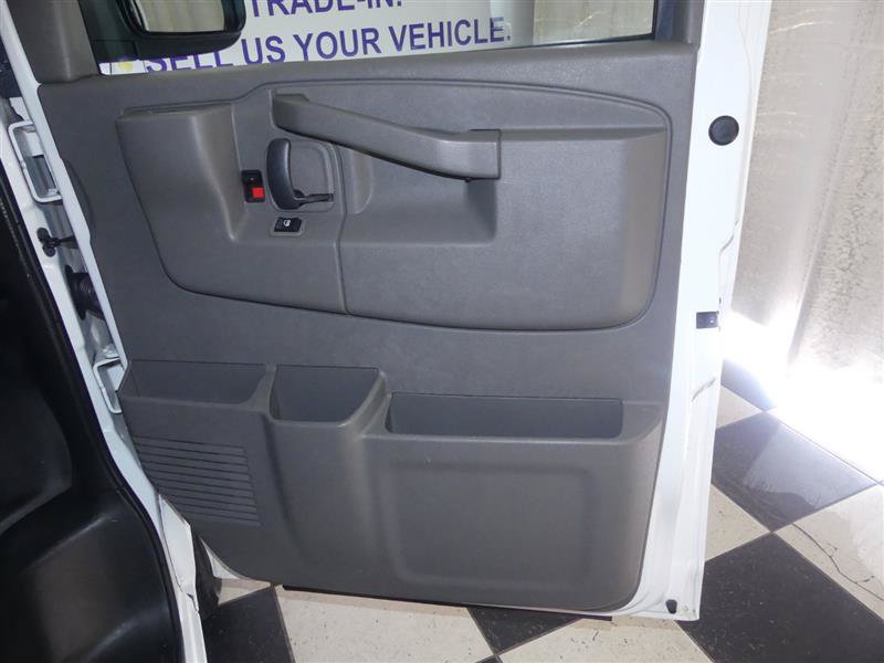 Used 2021 GMC Savana 2500 w/ Driver Convenience Package RWD image 19
