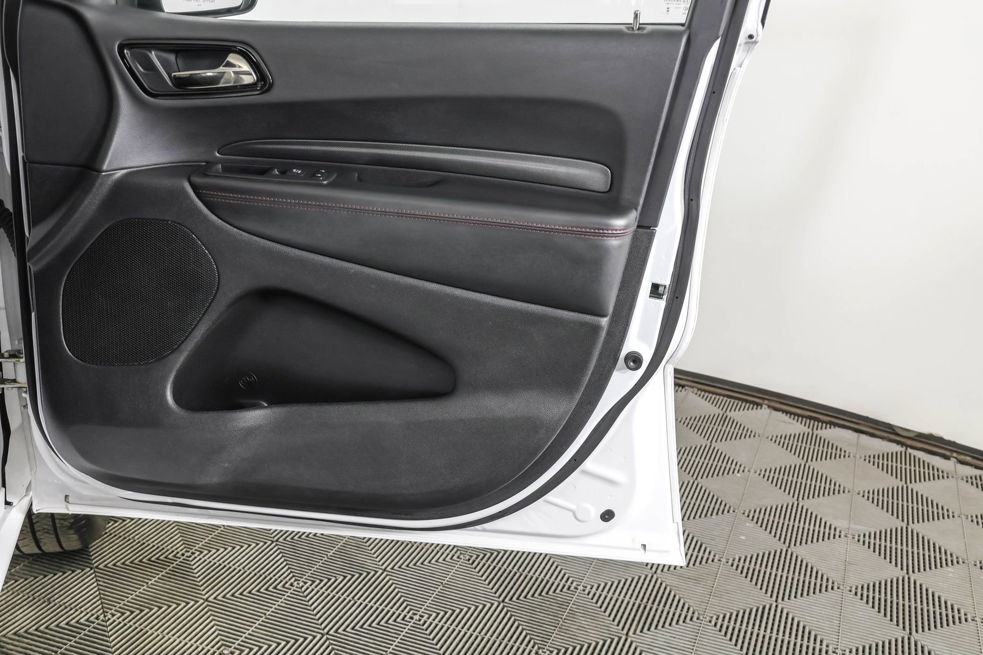 Used 2023 Dodge Durango GT AWD/4WD image 53