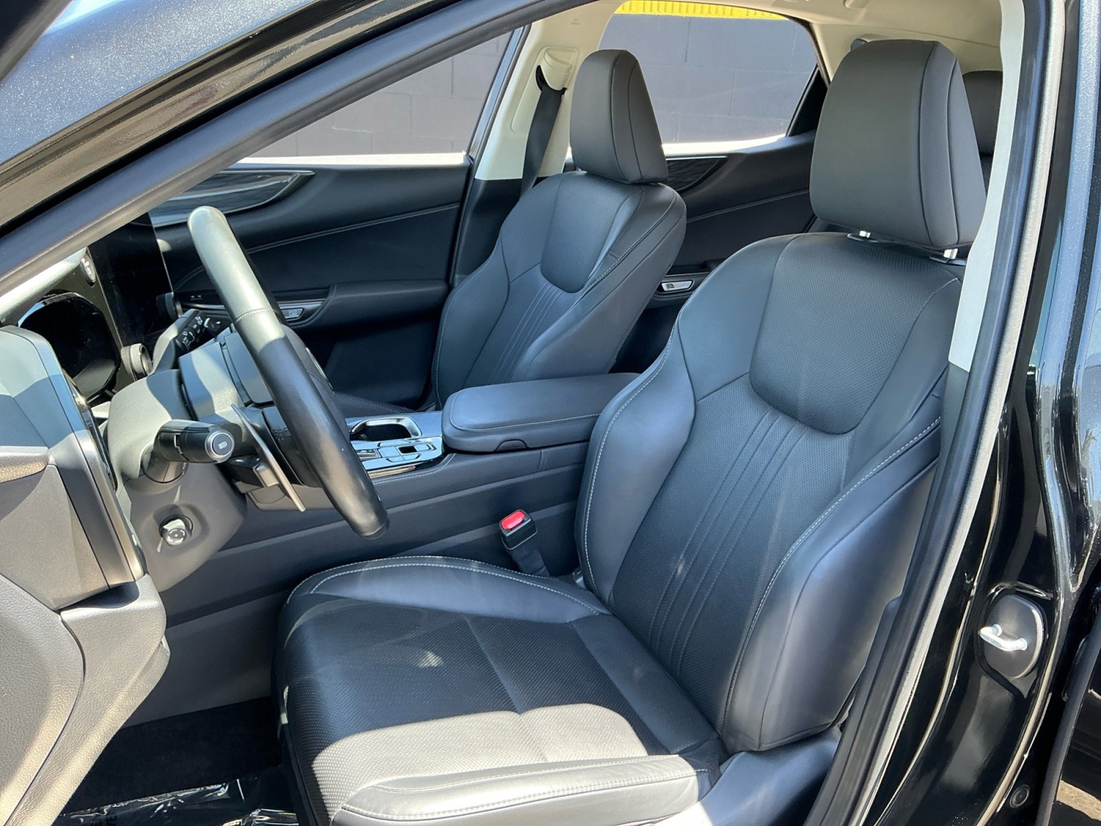 Used 2024 Lexus NX 350h AWD w/ Vision Package image 18