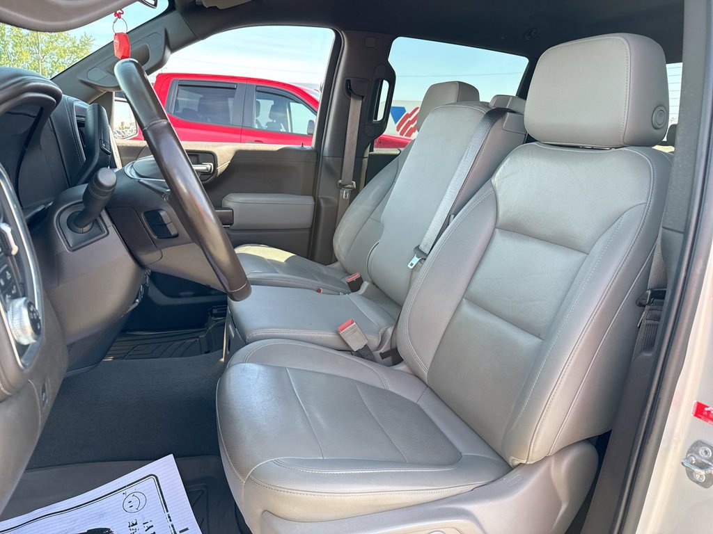 Used 2022 GMC Sierra 1500 SLT w/ X31 Off-Road Package AWD/4WD image 11