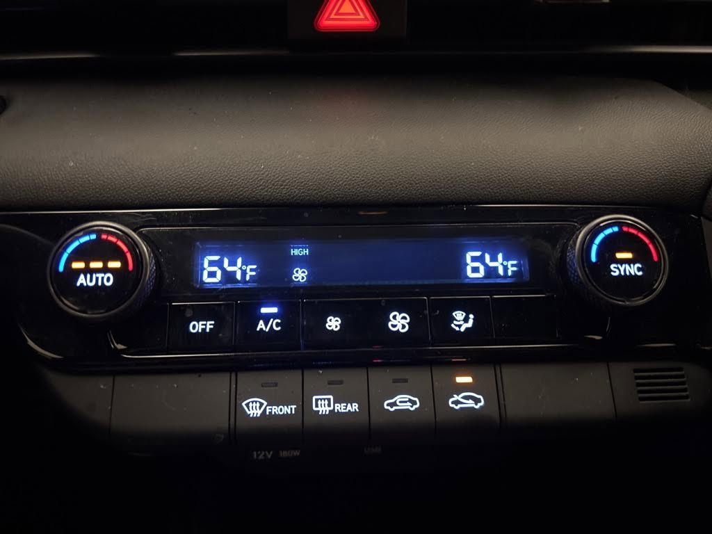 Certified 2026 Hyundai Elantra Sport w/ Cargo Package FWD image 16
