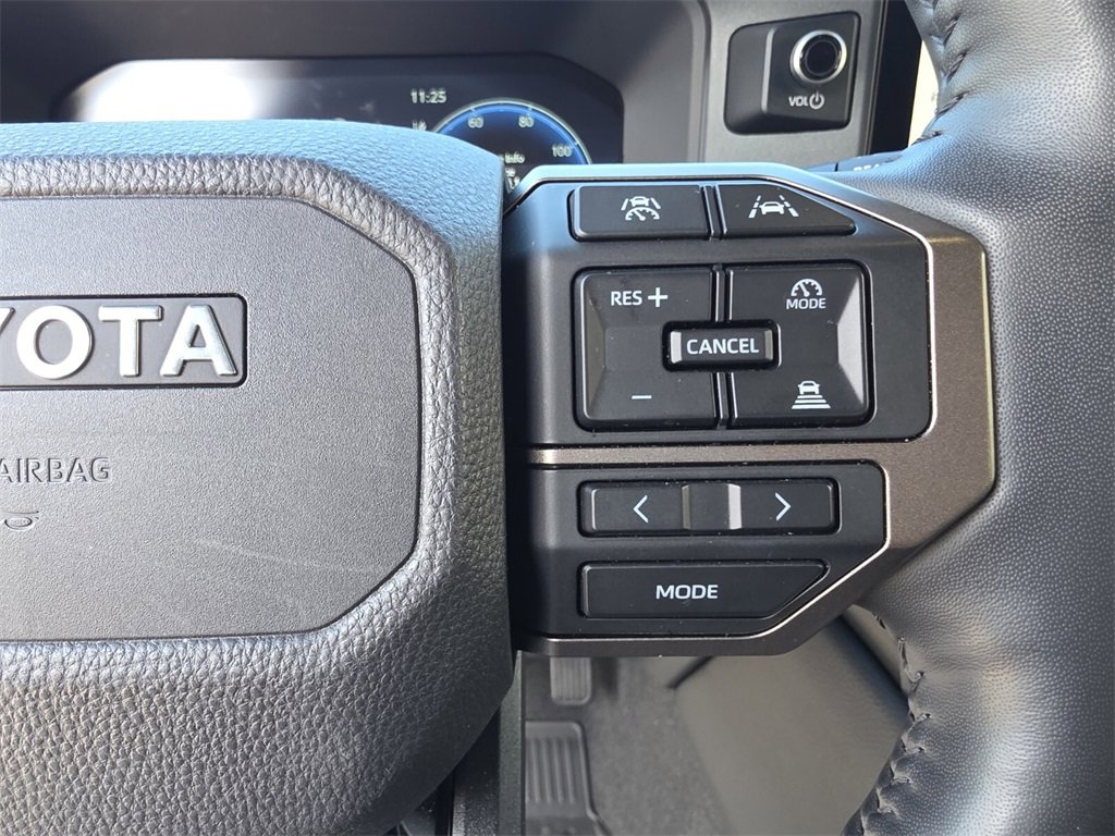 Certified 2024 Toyota Land Cruiser image 31