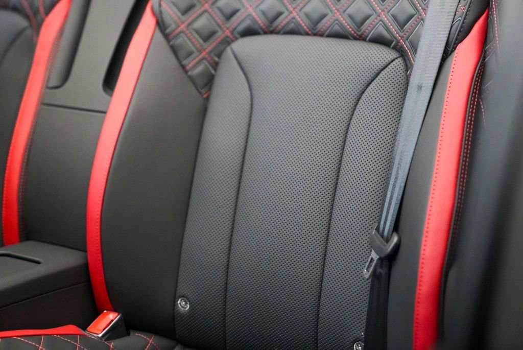 Used 2024 Bentley Continental GT Speed image 19