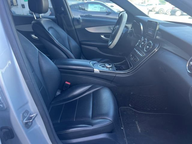 Used 2018 Mercedes-Benz C 300 Sedan image 6