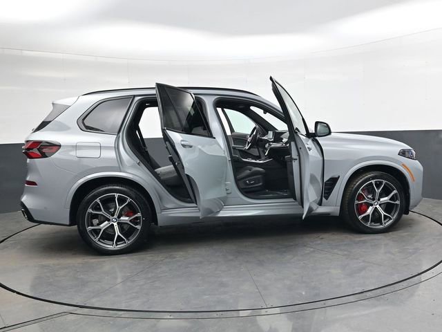 New 2026 BMW X5 sDrive40i w/ M Sport Package RWD image 39