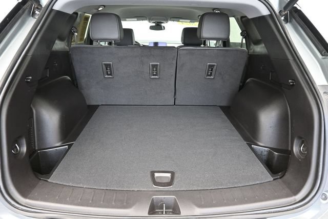 Used 2024 Chevrolet Blazer LT w/ Midnight/Sport Edition FWD image 27