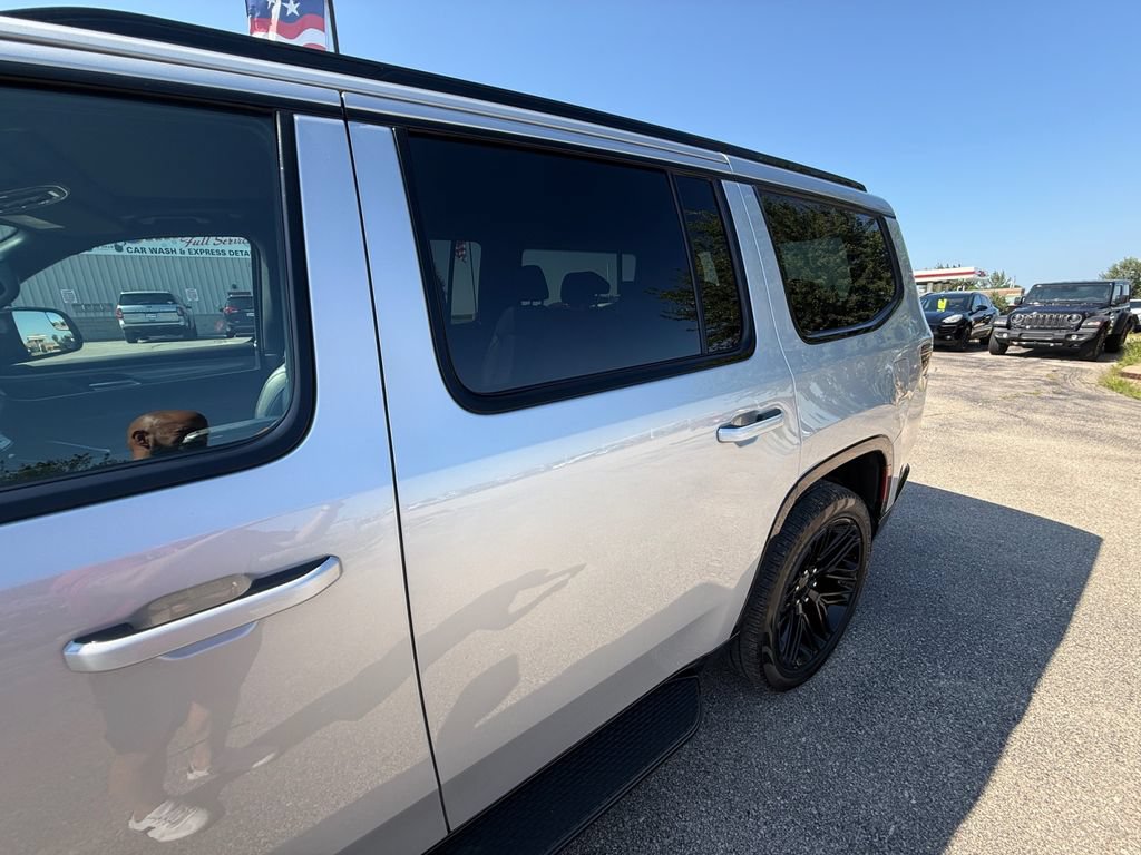 Used 2024 Jeep Wagoneer Series II AWD/4WD image 36