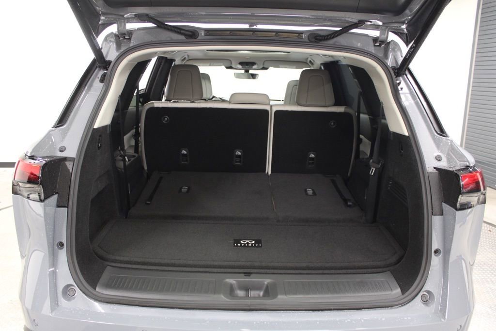 Certified 2026 INFINITI QX60 Luxe w/ Cargo Package image 39