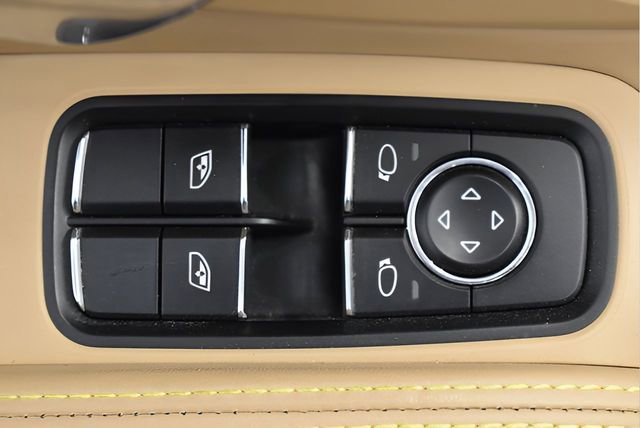 Used 2014 Porsche 911 Turbo AWD/4WD image 20