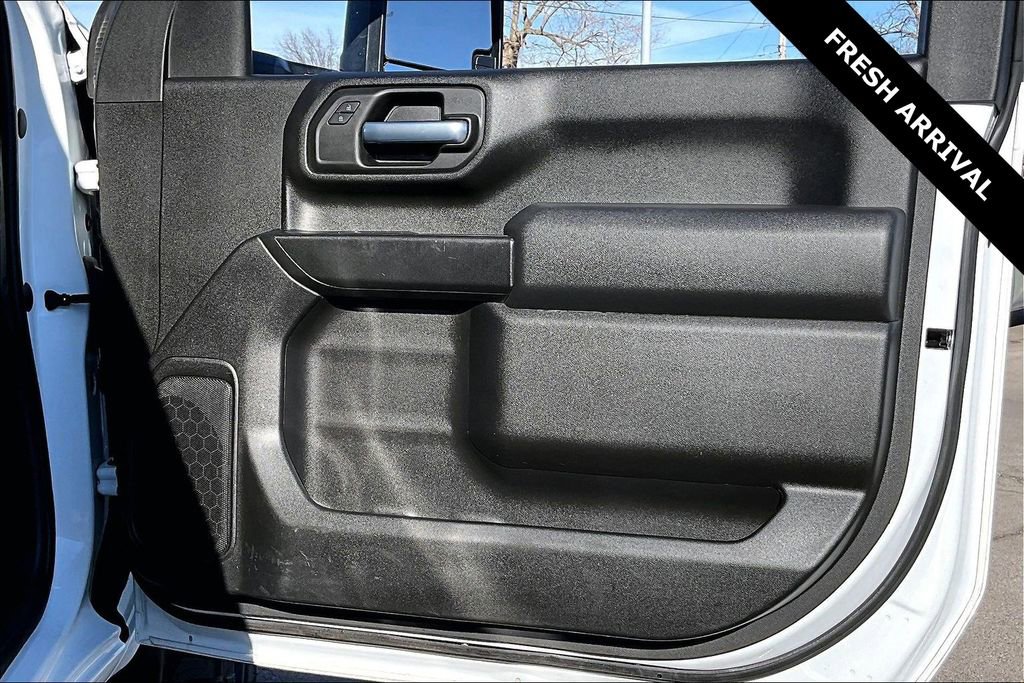 Used 2022 GMC Sierra 2500 Pro w/ Convenience Package image 24