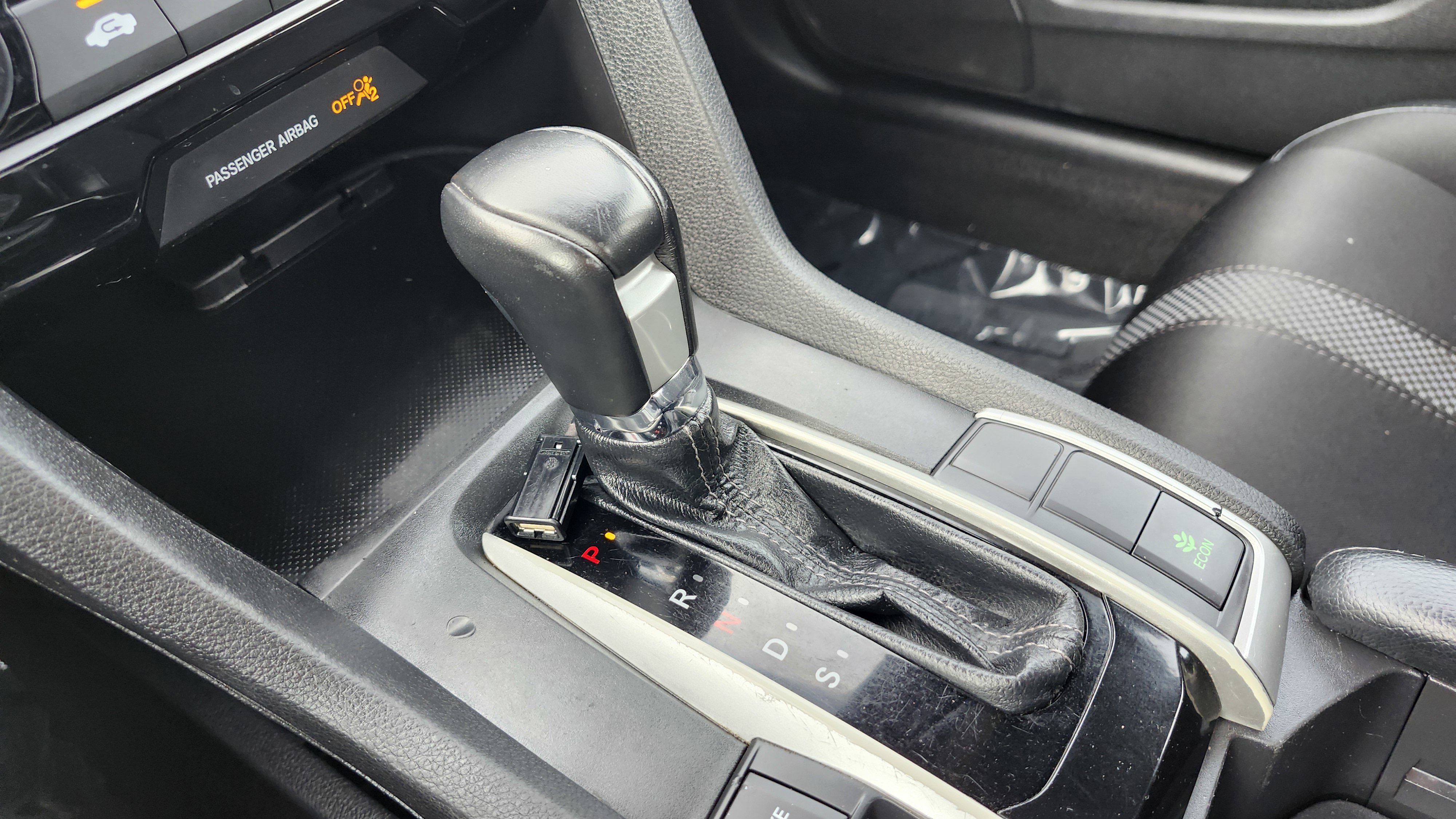 Used 2020 Honda Civic Sport image 30