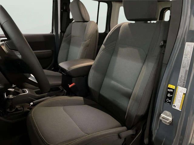 Used 2025 Jeep Wrangler Unlimited Sahara w/ Safety Group AWD/4WD image 73