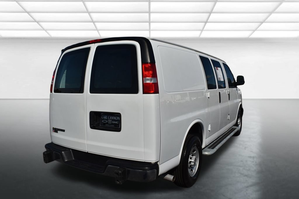 Used 2024 Chevrolet Express 2500 w/ Driver Convenience Package RWD image 6