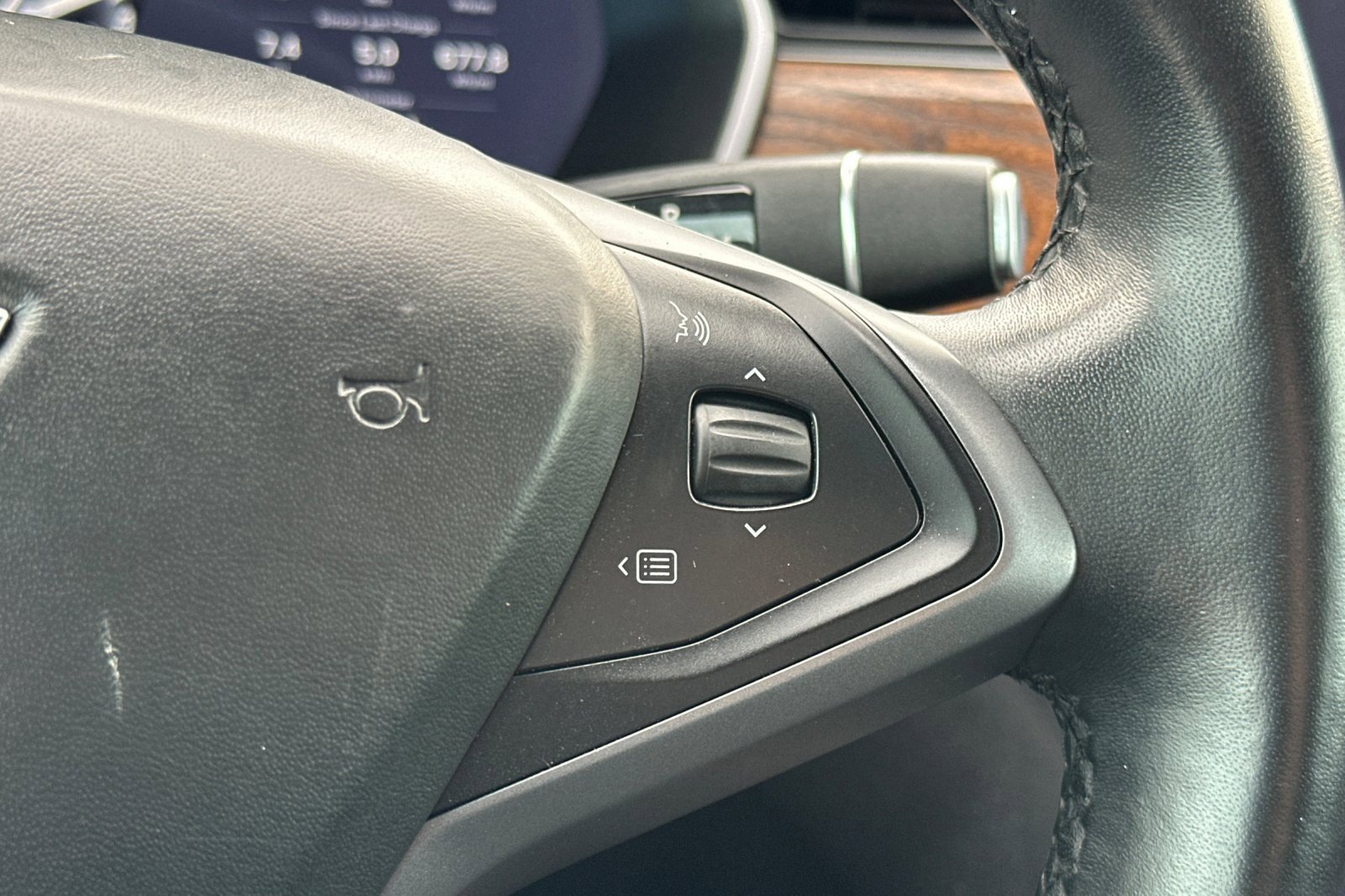 Used 2018 Tesla Model S 75D image 26