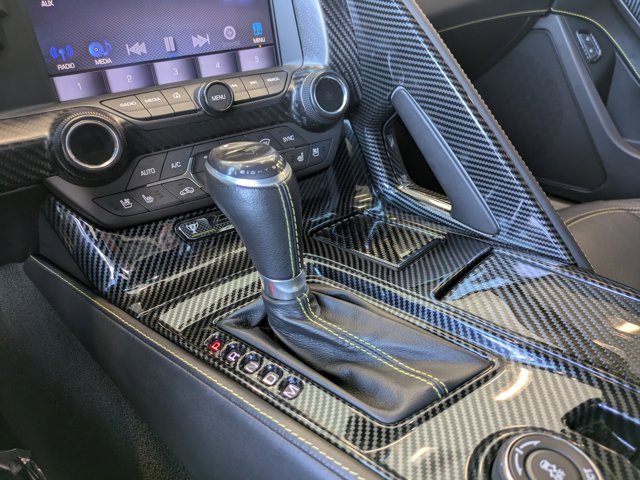Used 2016 Chevrolet Corvette Z06 w/ 3LZ Preferred Equipment Group image 15