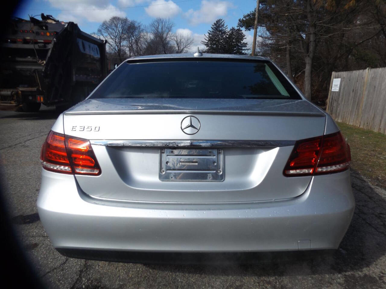 Used 2014 Mercedes-Benz E 350 Sedan image 4