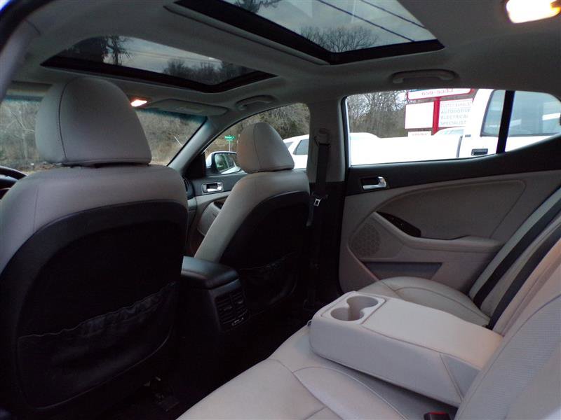 Used 2015 Kia Optima EX w/ EX Premium Package image 28