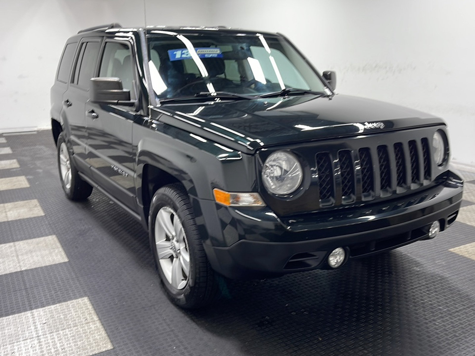 Used 2013 Jeep Patriot Sport w/ PWR Value Group AWD/4WD image 21