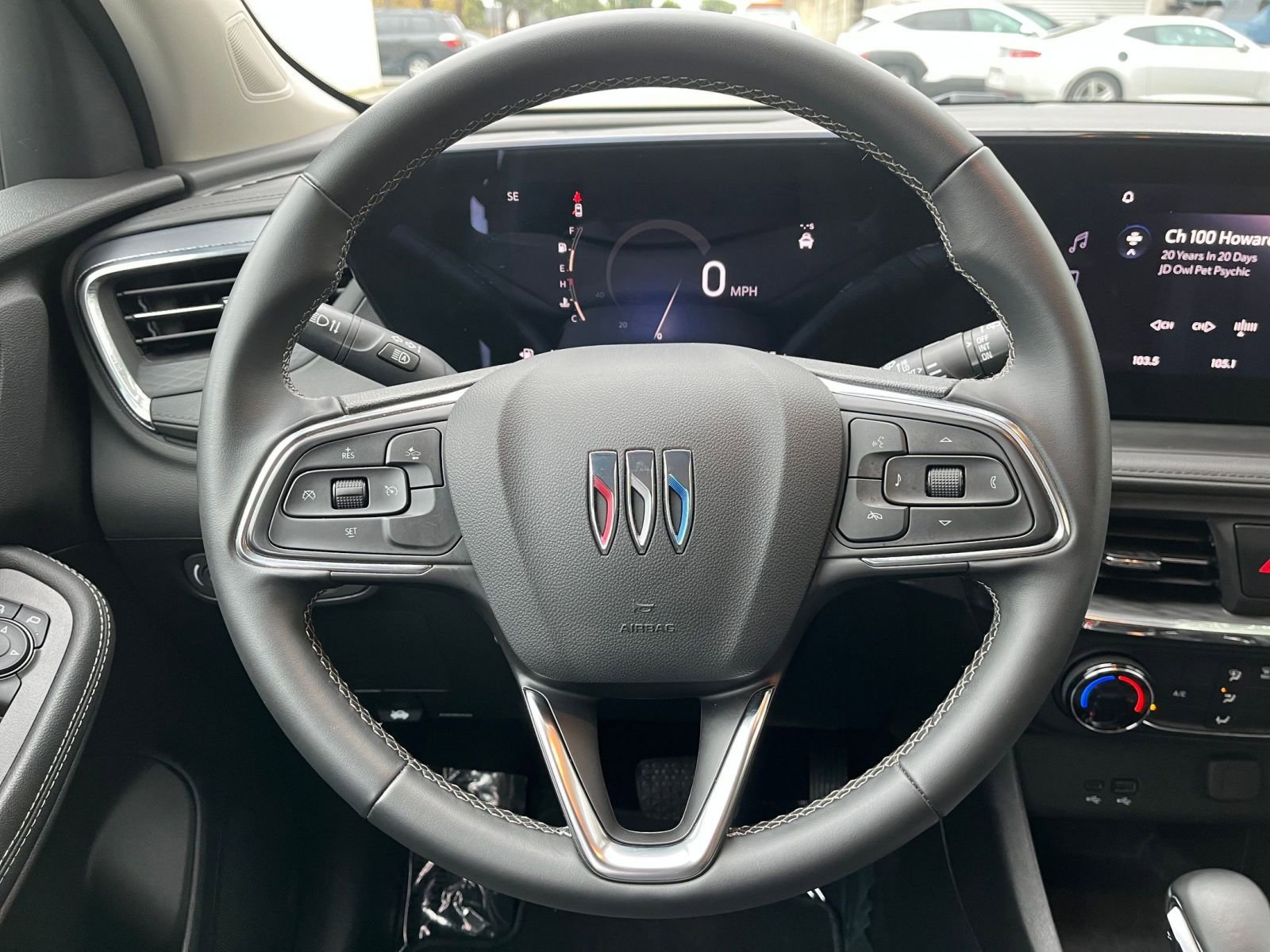 Used 2025 Buick Encore GX Preferred image 28