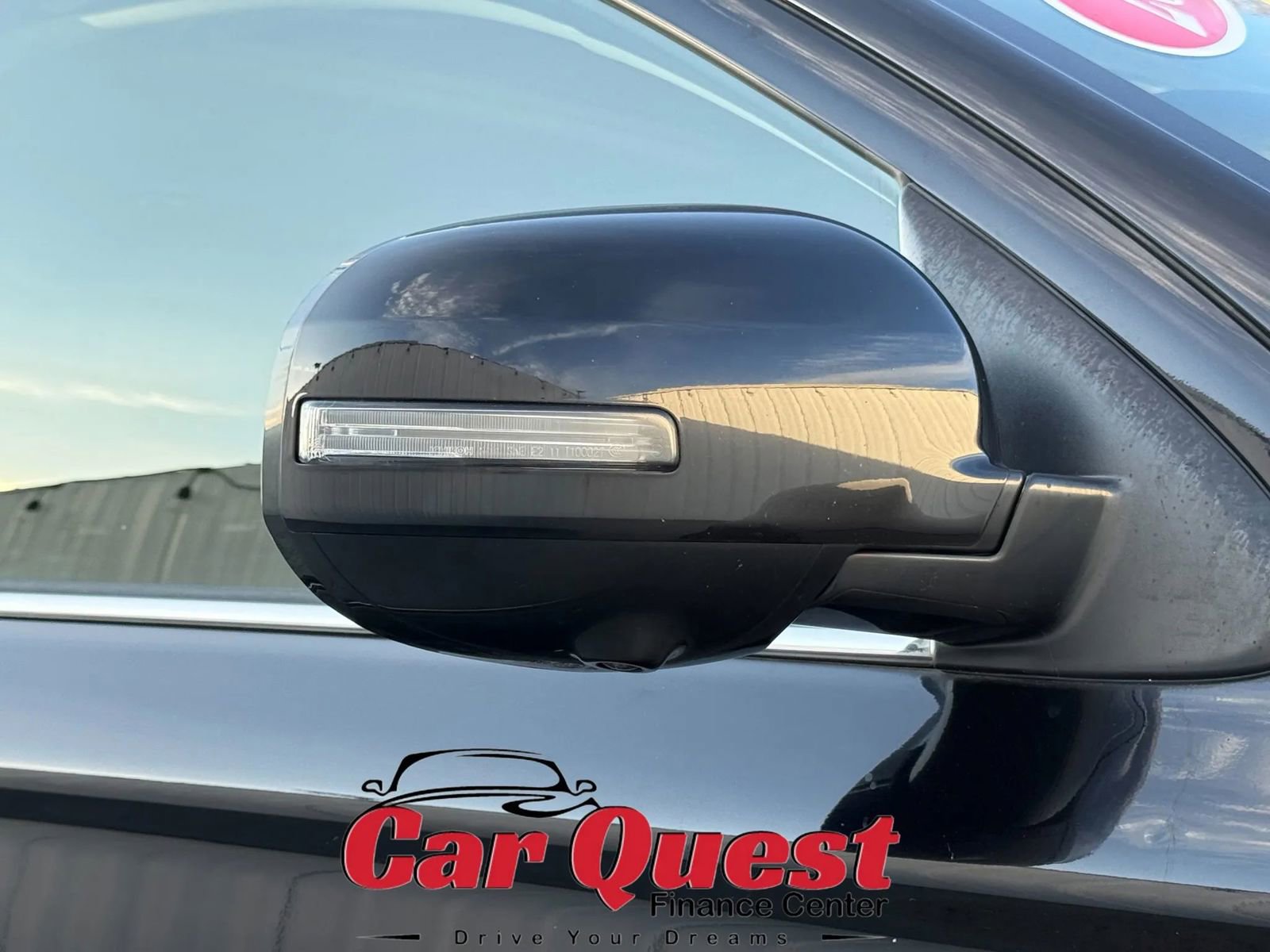 Used 2017 Mitsubishi Outlander GT image 32