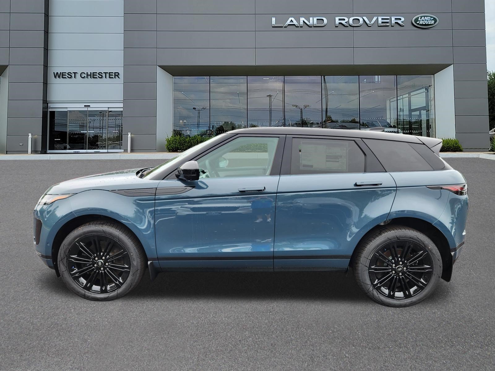New 2026 Land Rover Range Rover Evoque S AWD/4WD image 5