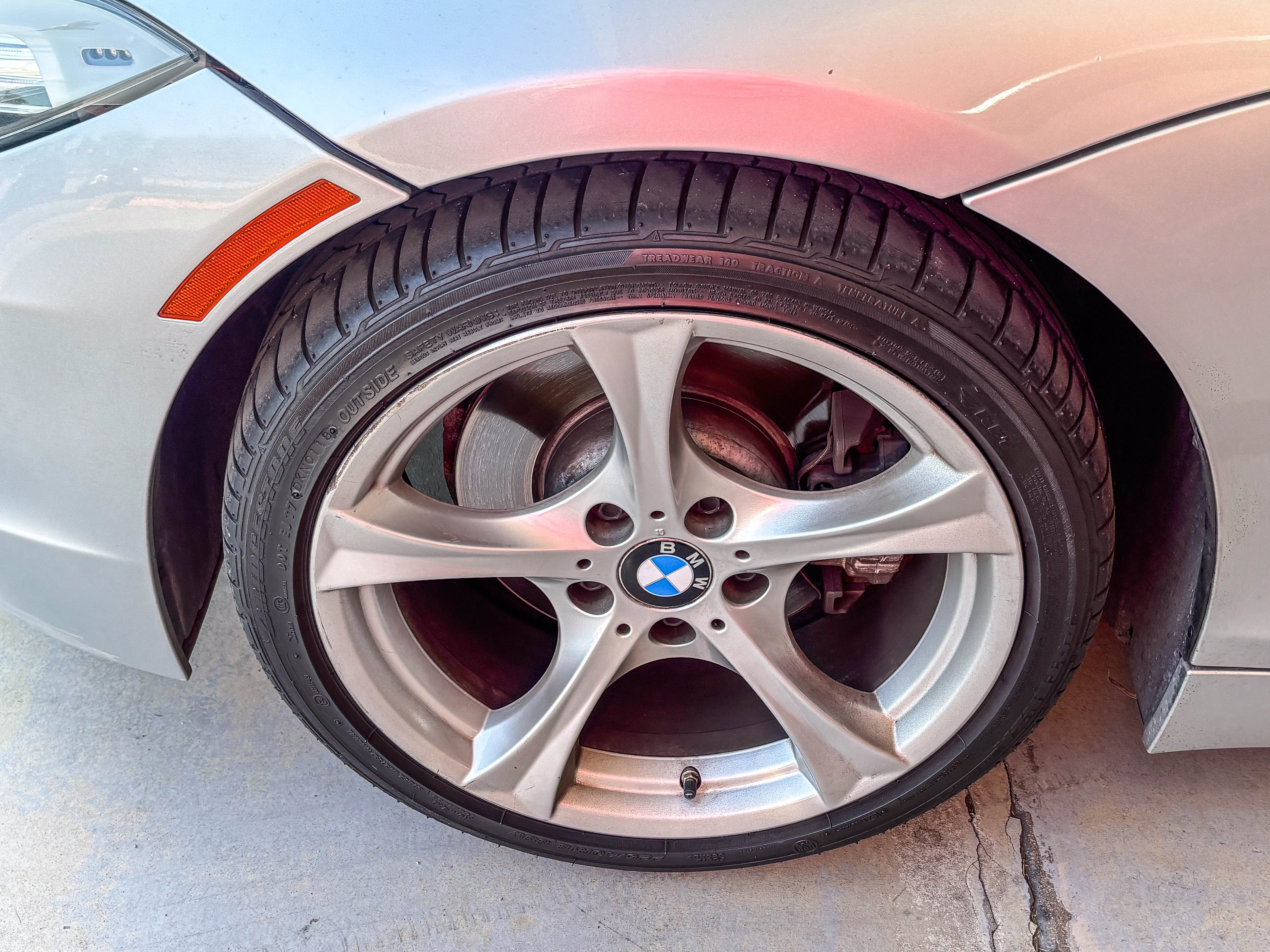 Used 2011 BMW Z4 sDrive30i RWD image 11