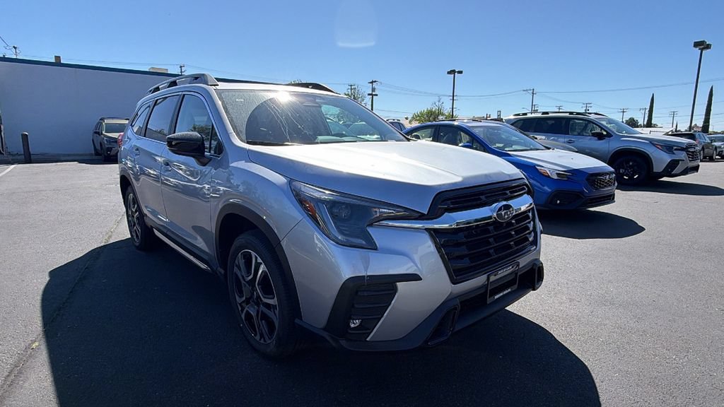 New 2026 Subaru Ascent Limited AWD/4WD image 2