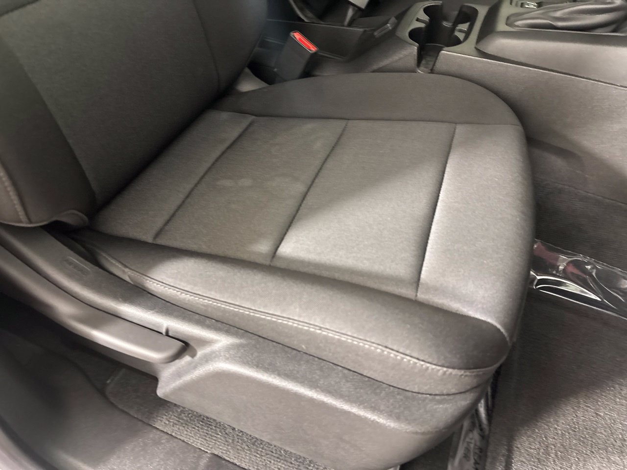Used 2023 Chevrolet Colorado W/T RWD image 29