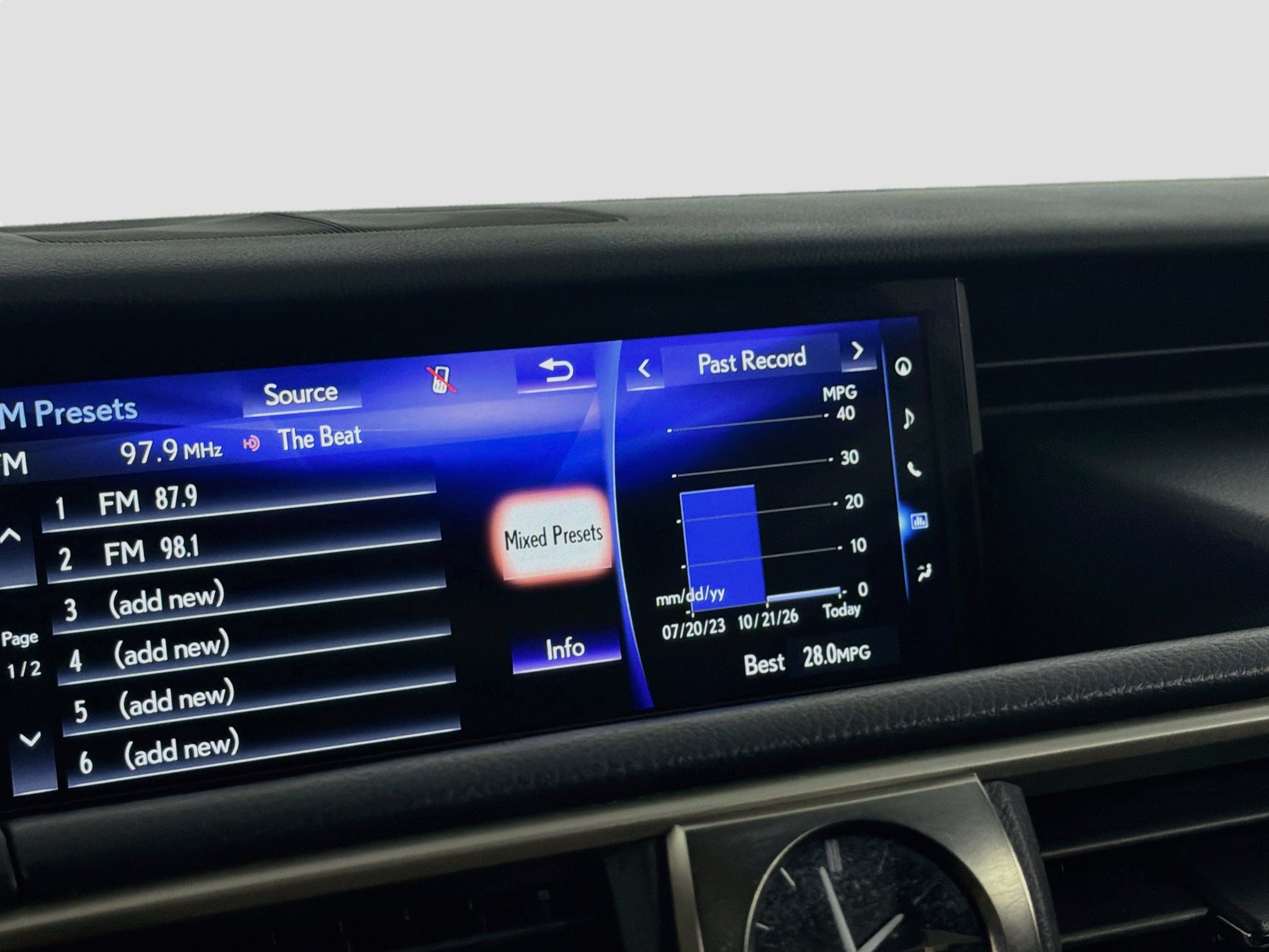 Used 2018 Lexus IS 300 F Sport w/ F Sport Package RWD image 21