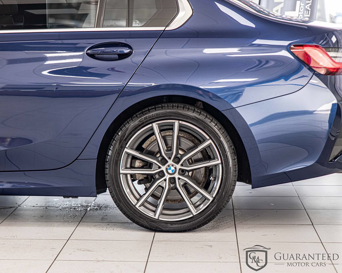 Used 2019 BMW 330i xDrive Sedan w/ Convenience Package AWD/4WD image 8