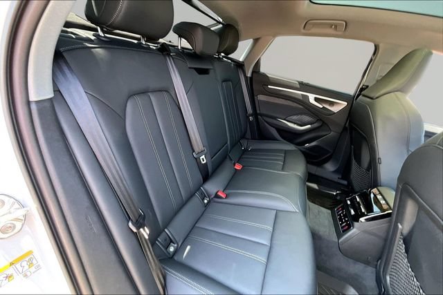 Used 2026 Audi A6 Premium Plus w/ Premium Plus Package AWD/4WD image 29
