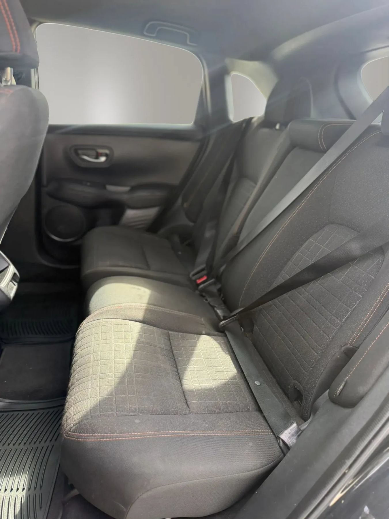 Used 2024 Honda HR-V Sport image 11