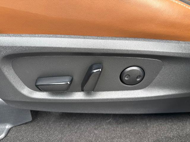 Certified 2023 Nissan Pathfinder Platinum AWD/4WD image 30