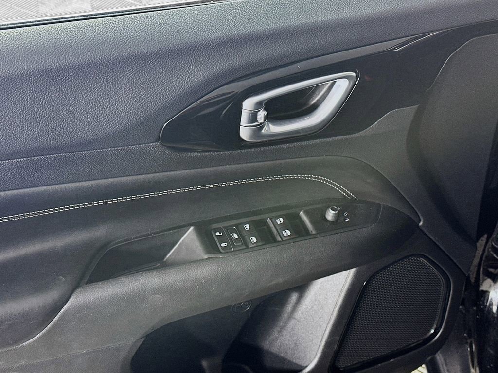 Used 2022 Jeep Compass Altitude image 25