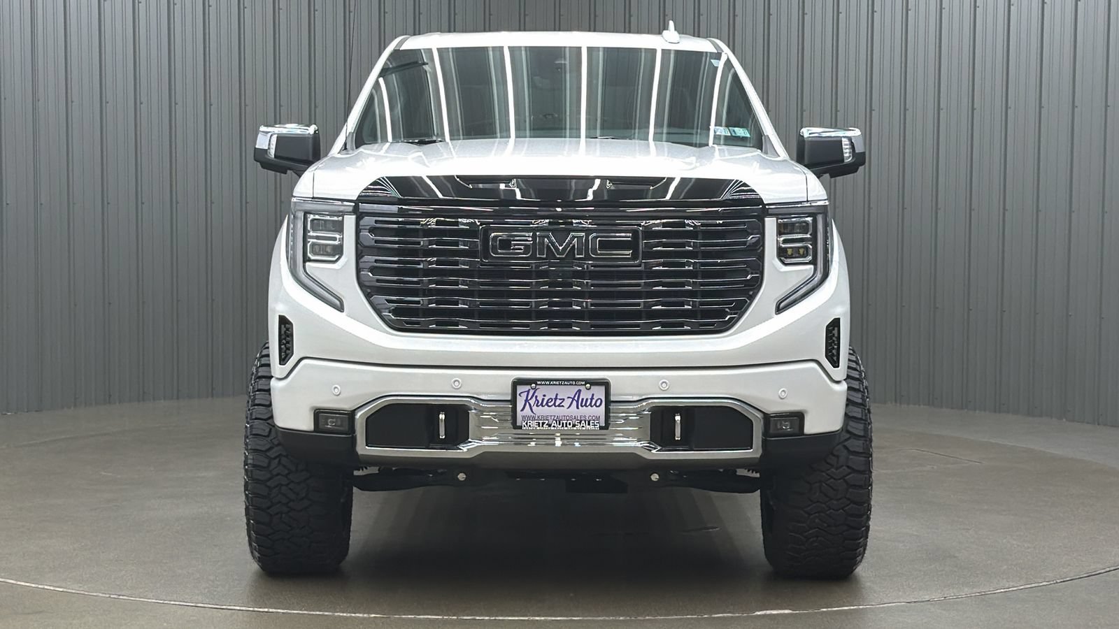 Used 2025 GMC Sierra 1500 Denali Ultimate AWD/4WD image 8