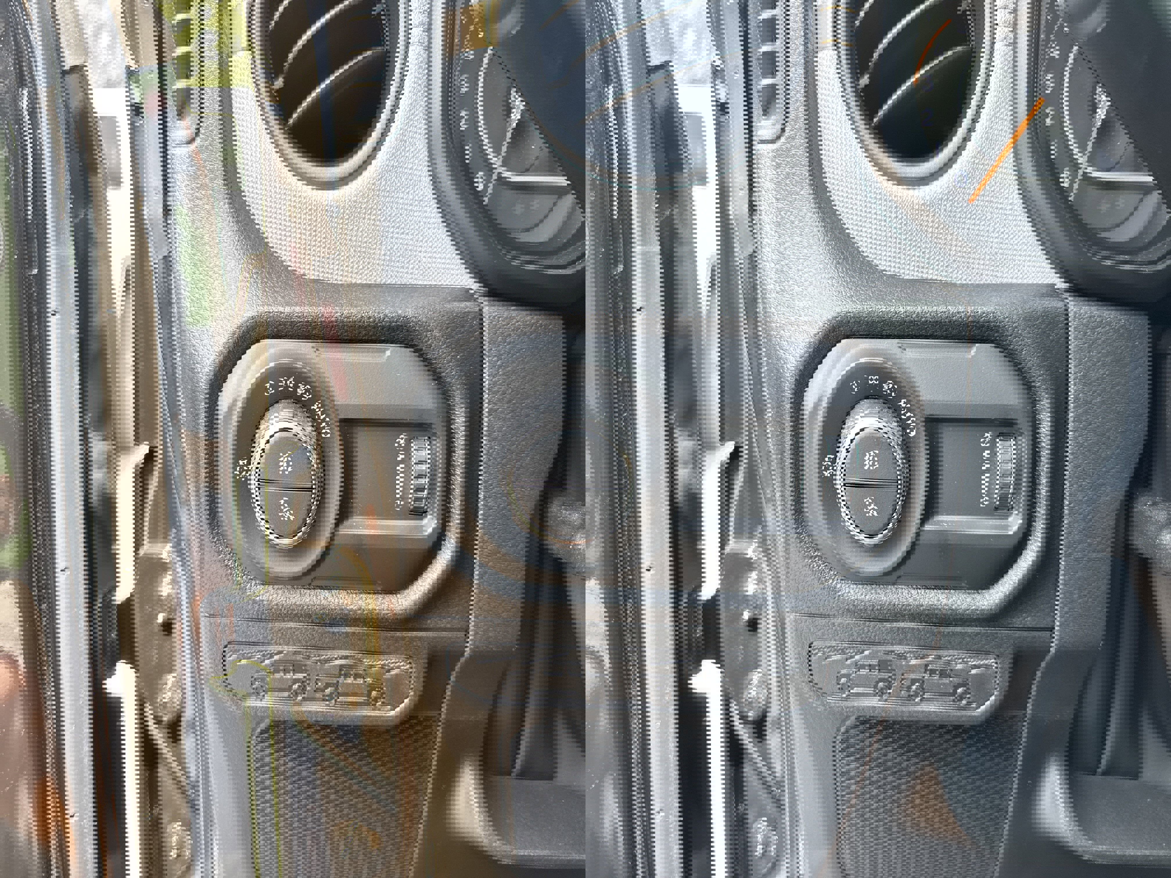 New 2025 Jeep Gladiator Willys image 18